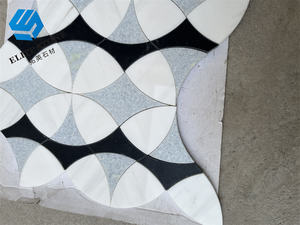 Piastrelle a Mosaico con Design Moderno a Foglia e Fiore <span class=keywords><strong>in</strong></span> <span class=keywords><strong>Marmo</strong></span> Bianco di Carrara Italiano <span class=keywords><strong>per</strong></span> <span class=keywords><strong>Pavimenti</strong></span> e Pareti di Ville, <span class=keywords><strong>Marmo</strong></span> Bianco Greco di Thassos - Product Image 4