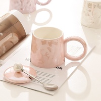 Ensemble de tasses en céramique colorées de style INS avec couvercle et cuillère, haute valeur esthétique, usage domestique, cadeau pour couple