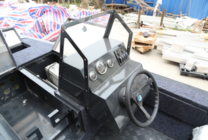 เรือเร็ว OEM สำหรับตกปลาทะเล สภาพใหม่ ตัวเรืออลูมิเนียม ขายดี พร้อมที่นั่ง - Product Image 3