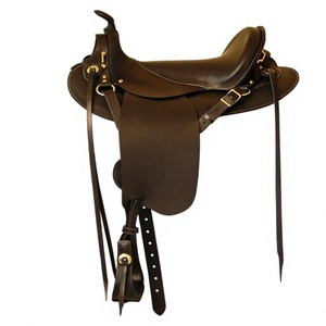 Silla de montar inglesa personalizada BS International de cuero genuino negro pulido con armazón de madera para equitación europea, fabricada en India - Product Image 6