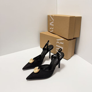 Sandali Baotou con fibbia alla francese di nuovo design <span class=keywords><strong>Z</strong></span> Fashion, tacchi a spillo da donna per esterni e palcoscenico - Product Image 2