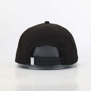 Gorra Snapback de 6 Paneles de Poliéster de Alta Calidad, Impermeable, con Perforaciones Cortadas a Láser, Logotipo Personalizado, Bordado 3D - Product Image 5