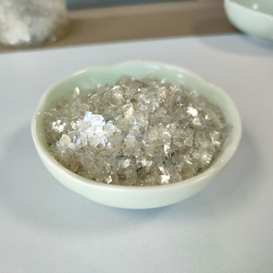 Poudre de flocons de mica doré Shengping Muscovite <span class=keywords><strong>Biotite</strong></span> 5-200 Mesh Phlogopite Séricite pour revêtements de sol et de mur, décorations et revêtements artistiques - Product Image 5