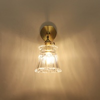 Applique murale vintage en laiton et verre, style luxe léger, avec trois couleurs de lumière et ampoule incluse, pour la décoration de chambre et de salle de bain
