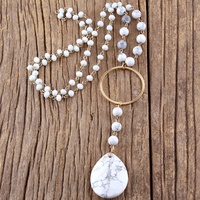 Collier tendance pour femme avec pendentif rond en métal, pierres précieuses naturelles nouées, chaîne de chapelet en verre cristal et amazonite
