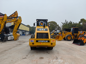 Rouleau compresseur Caterpillar d'occasion CS683E, modèles CS-583E, CS-553, CB-334E, CS-684, en bon état, en vente - Product Image 2