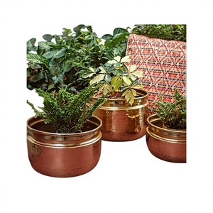 Pot à fleurs en cuivre fait main, qualité exclusive, 3 tailles différentes, pour la maison, l'hôtel et la restauration - Product Image 1