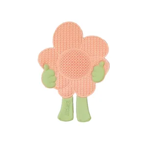 Good quality custom flower shape 3D pvc rubber label patch silicone patch for clothing soft pvc patches