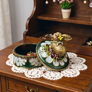 Кроличья безделушка XinZhiRun, античная Золотая эмалированная коробка на память, декоративная фигурка с кроликом ручной работы, футляр для украшений - Product Image 3