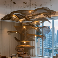 Lustre suspendu en verre pour hall d'hôtel BGST, grand luminaire d'escalier, design moderne et luxueux, blanc et or, sur mesure