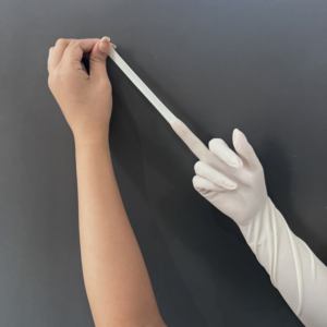 Sarung Tangan Lateks Steril Sekali Pakai Bebas Bubuk untuk Dokter Rumah Sakit, Panjang 43cm, untuk Pemeriksaan Medis, Bedah, dan Ginekologi - Product Image 3