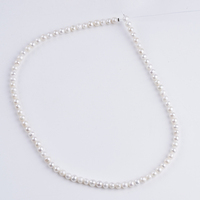 Perles d'eau douce naturelles de forme ronde Akoya de 4-5 mm pour la fabrication de bijoux