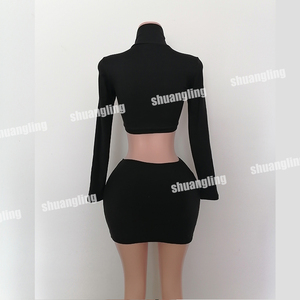 2023 Set di minigonna sportiva Skinny Crop top in cotone da <span class=keywords><strong>donna</strong></span> Set di abbigliamento da Club per feste da <span class=keywords><strong>donna</strong></span> 2 pezzi - Product Image 3