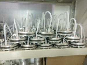 เซลล์อิเล็กโทรไลเซอร์สำหรับห้องปฏิบัติการ SAICKESAISI SPE ขนาด 300 มล./นาที ให้ผลผลิตความบริสุทธิ์ 99.999% ได้รับการรับรองมาตรฐาน CE ISO9001:2008 รุ่น QLC300 - Product Image 5