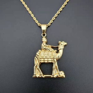 Egitto gioielli In Oro Placcato In Acciaio Inox Animale Collana di Disegno Arabo Cammello Pendente Grossista Dei Monili - Product Image 3