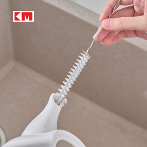 KM 336 Langstieliger Flexibler Weißer Kunststoff-Spiralbürste mit Nylonborsten zur Reinigung von Wasserflaschen - Product Image 2
