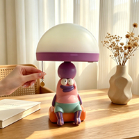 Lampe de bureau en forme de poisson de dessin animé pour la décoration murale créative de la chambre, veilleuse pour enfants, cadeau pour la meilleure amie des filles à l'occasion d'un anniversaire