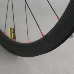 Set Ruote da Strada UCI Disc 24-28H 25X50mm Cerchio in Carbonio Clincher 3k Stwill con Mozzo D411/D412 Nippli Esterni Rossi DT-50c - Product Image 4