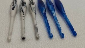 Crochets à crochet en acier personnalisés avec logo et touche professionnelle élégante pour les débutants - Marque Conifer Magasins d'artisanat et de filature - Product Image 5