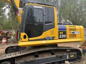 Excavadora Hidráulica Usada Komatsu PC220-8 Modelo 2022 de 22 Toneladas, Marca Japonesa, Rendimiento Superior, con Engranajes y Motor Certificados, en Venta - Product Image 2