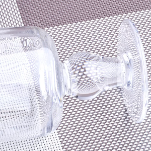 Bicchiere per Succo Personalizzabile 2026 con Stampo Fisso, Trasparente, Fatto a Mano, con Venature Incrociate e Perline - Product Image 4