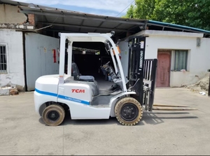 Venta caliente TCM30 3Ton Coche de gasolina Excelentes condiciones de trabajo Venta a granel Grúa apiladora Excelente calidad carretilla elevadora usada para la venta - Product Image 2