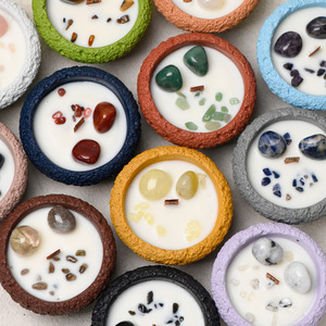 Bougies d'aromathérapie en gros Douze Constellations, sans fumée, semi-artisanales, en cire de soja, dans un pot en céramique, pour usage domestique, à l'huile essentielle, créatives - Product Image 3