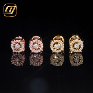 Boucles d'oreilles classiques en moissanite ronde, plaqué or rose 18 carats, sertissage clos, unisexe, pour usage quotidien - Product Image 1