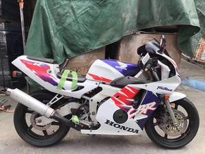 สำหรับรถมอเตอร์ไซค์นำเข้า CBR400 สปอร์ตไบค์สี่สูบ คลาสสิค เรโทร ฮีฟวี่ สตรีทไบค์ โรดเรซซิ่ง รุ่น <span class=keywords><strong>NSR250</strong></span> ความเร็วสูงสุด 190 กม./ชม. - Product Image 4