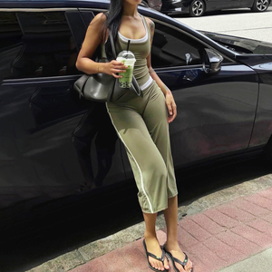 Women Two Piece <b>Set</b> Color-Blocked <b>Square</b> Neck Sleeveless Tank Top High Waist Capri Pants Stretch Slim Fit Casual Outfit - Product Image 2