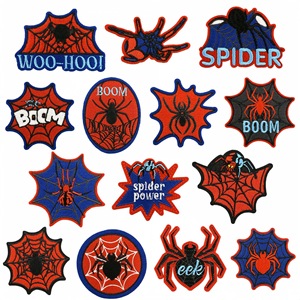 Vente en gros de patchs thermocollants brodés araignée rouge personnalisés avec lettres chiffres logos et badges bricolage vêtements chapeaux sacs à dos jeans - Product Image 2