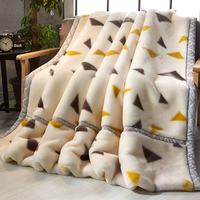 100% Polyester Flanelle Couverture Personnalisée Dessin Animé Design-C Épais Réversible Doux Chaud Mignon Imprimer Jacquard Tricoté pour Enfants