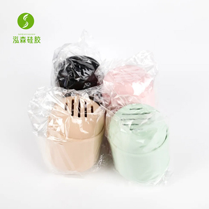 Eco-Friendly <b>Beauty</b> Sponge Holder <b>Travel</b> Makeup <b>Case</b> with Open Closure for Face Sponges Silicone Carrying Container for Storage - Product Image 3