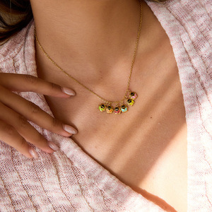 Collana all'ingrosso in acciaio inossidabile placcato oro 18 carati con smalto colorato a forma di coccinella, collana di lusso leggero in acciaio al titanio - Product Image 1