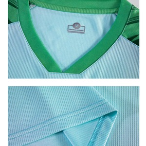 Venta al por Mayor de Camisetas de Fútbol con Diseño de Logotipo, Camisetas de Fútbol Personalizadas Transpirables y Económicas, Conjuntos de Camisetas de Manga Corta 100% Poliéster para Adultos y Niños - Product Image 3