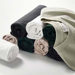 Camisetas de Alta Calidad, 300gsm, 100% Algodón, Precio de Fábrica, Fabricante, Impresión de Logotipo Personalizado, Camiseta Lisa Unisex para Hombre y Mujer - Product Image 2