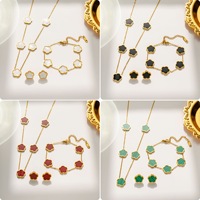Conjunto de joyas de flores de cinco hojas de acero inoxidable, collar de trébol, pendientes y pulsera para mujer