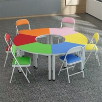 Bureaux et chaises de maternelle, assemblage flexible, bureaux colorés, bureaux et chaises pour les discussions à l'école primaire et secondaire