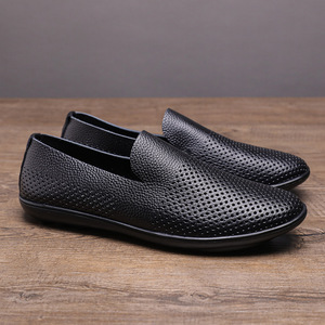 Mocassins d'été pour hommes en cuir véritable respirant, à enfiler, bout rond, semelle extérieure en caoutchouc, semelle intermédiaire en EVA, couleur unie - Product Image 2