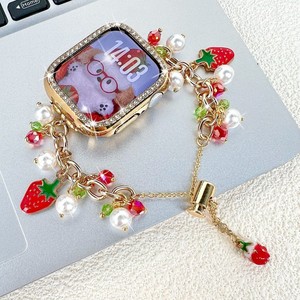 Bracelet de montre avec pendentif fraise, chaîne de perles artificielles pour smartwatch - Product Image 4