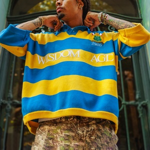 เสื้อยืดแฟชั่นคุณภาพสูง แขนสั้นทรงหลวม ลายทาง สไตล์ลำลอง เสื้อโปโลถัก ผู้ผลิตเสื้อถักแบบกำหนดเอง - Product Image 5