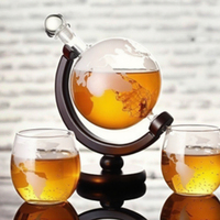 Carafe à whisky globe terrestre en verre borosilicate de haute qualité 850 ml, coffret cadeau d'affaires avec 2 verres globe terrestre, distributeur de bouteilles promotionnel