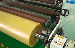 Ruban adhésif transparent BOPP pour le scellement de carton de marque de produit et l'étiquetage d'avertissement dans des zones spéciales - Product Image 4