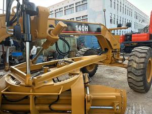 Motoniveladora Caterpillar 140H Usada, Año 2020, con PLC y Bomba Originales CAT 140H, Motor 3176C para Nivelación de Carreteras - Product Image 6