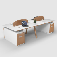 Mobilier de bureau personnalisé Poste de travail modulaire au design moderne Bureau à compartiments pour le personnel Bureau à cloisons