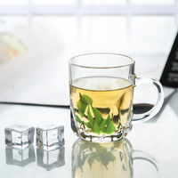 Tasse en verre à café populaire, nouveau design verrerie maison restaurant utilisant des gobelets en stock en gros