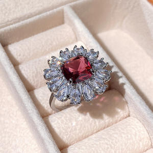 F1397 Flower Cocktail <b>Ring</b> Women's <b>Cushion</b> Cut Cubic Zirconia Prong Setting <b>Wedding</b> Fashion <b>Rings</b> Lab Created Stone - Product Image 4