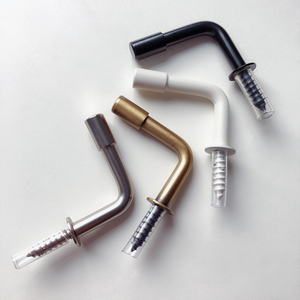 Crochets de rideau modernes en fer en forme de L avec vis dissimulées pour une installation esthétique - Product Image 4