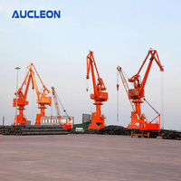 Grue à flèche portique entièrement rotative de 40 tonnes à crochet haute efficacité pour le levage de marchandises en chantier naval - Fournisseur chinois
