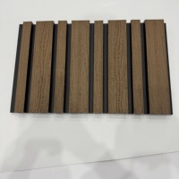 Panneau mural WPC 2026 en promotion, revêtement mural en bois composite étanche pour la décoration extérieure